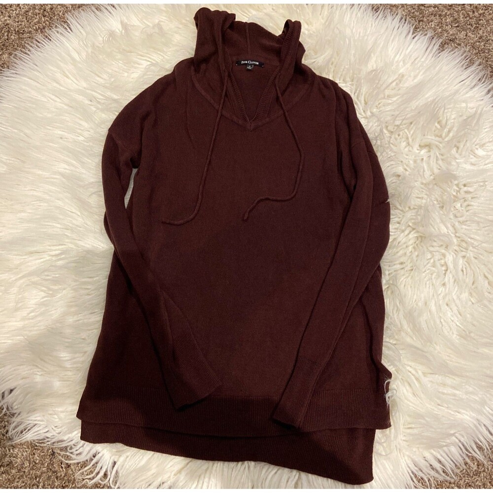 Medium Pink Clover StitchFix burgundy sweater hoodie